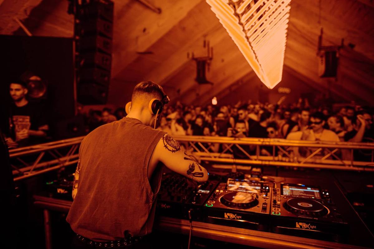 PABLO BOZZI at DRUGSTORE — ØOMO archive photo 39