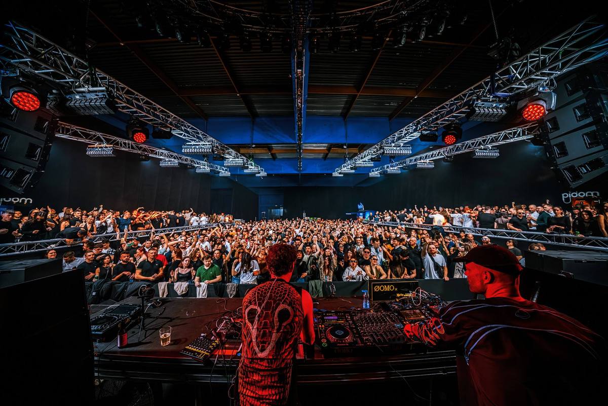 WHOMADEWHO at Hangar — ØOMO archive photo 77